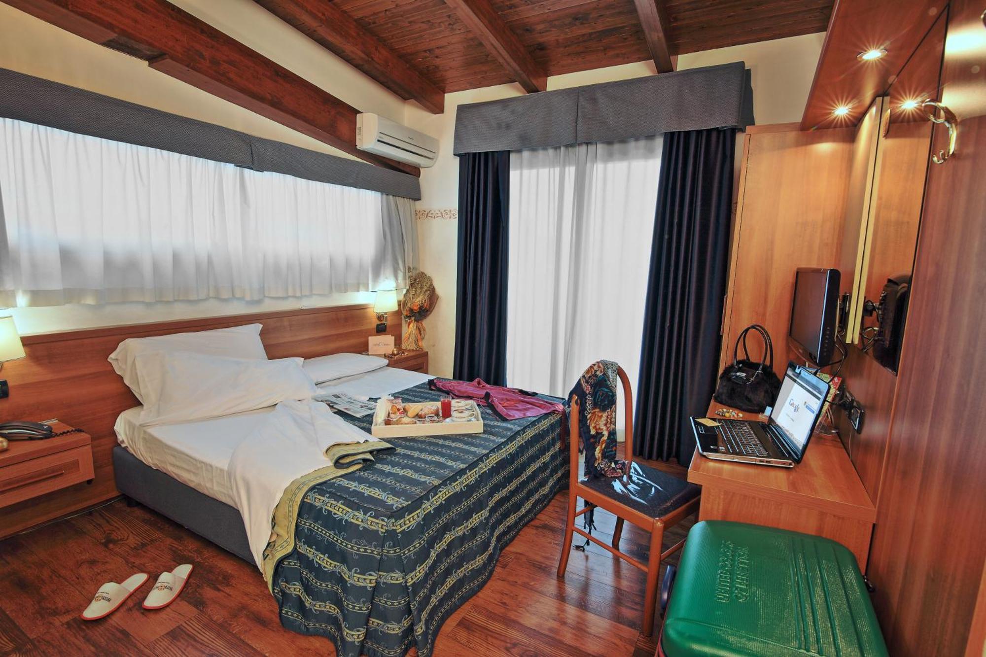 Hotel Aurora Wellness & Spa Tivoli Terme Exterior foto